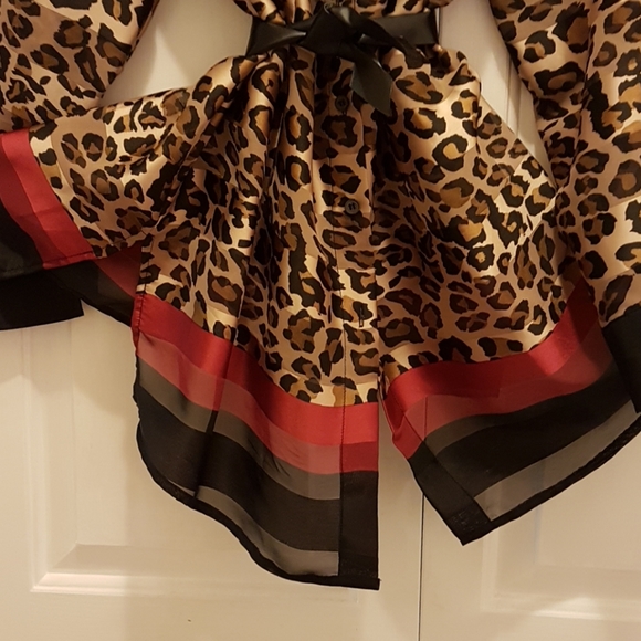 Blouse - Picture 3 of 6